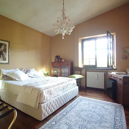 A Casa Di Angela カルボーニア