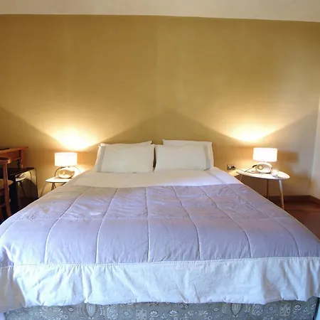 ベッド・アンド・ブレックファスト A Casa Di Angela 3*