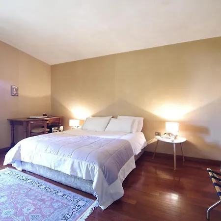 ベッド・アンド・ブレックファスト A Casa Di Angela カルボーニア