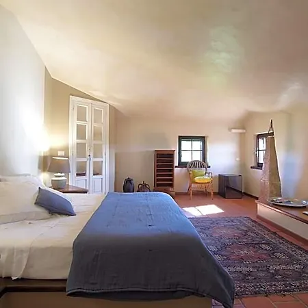 Alojamento de Acomodação e Pequeno-almoço A Casa Di Angela 3*